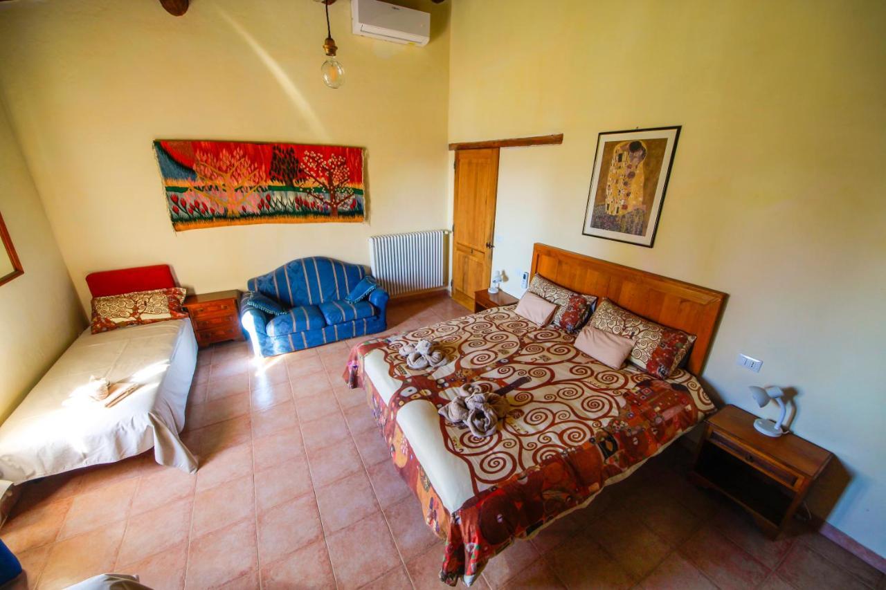 Agriturismo Poggio Monte 萨杜勒尼亚 外观 照片